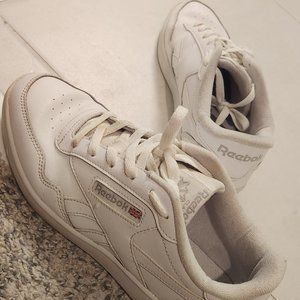 Women's Reebok Classic Size 11